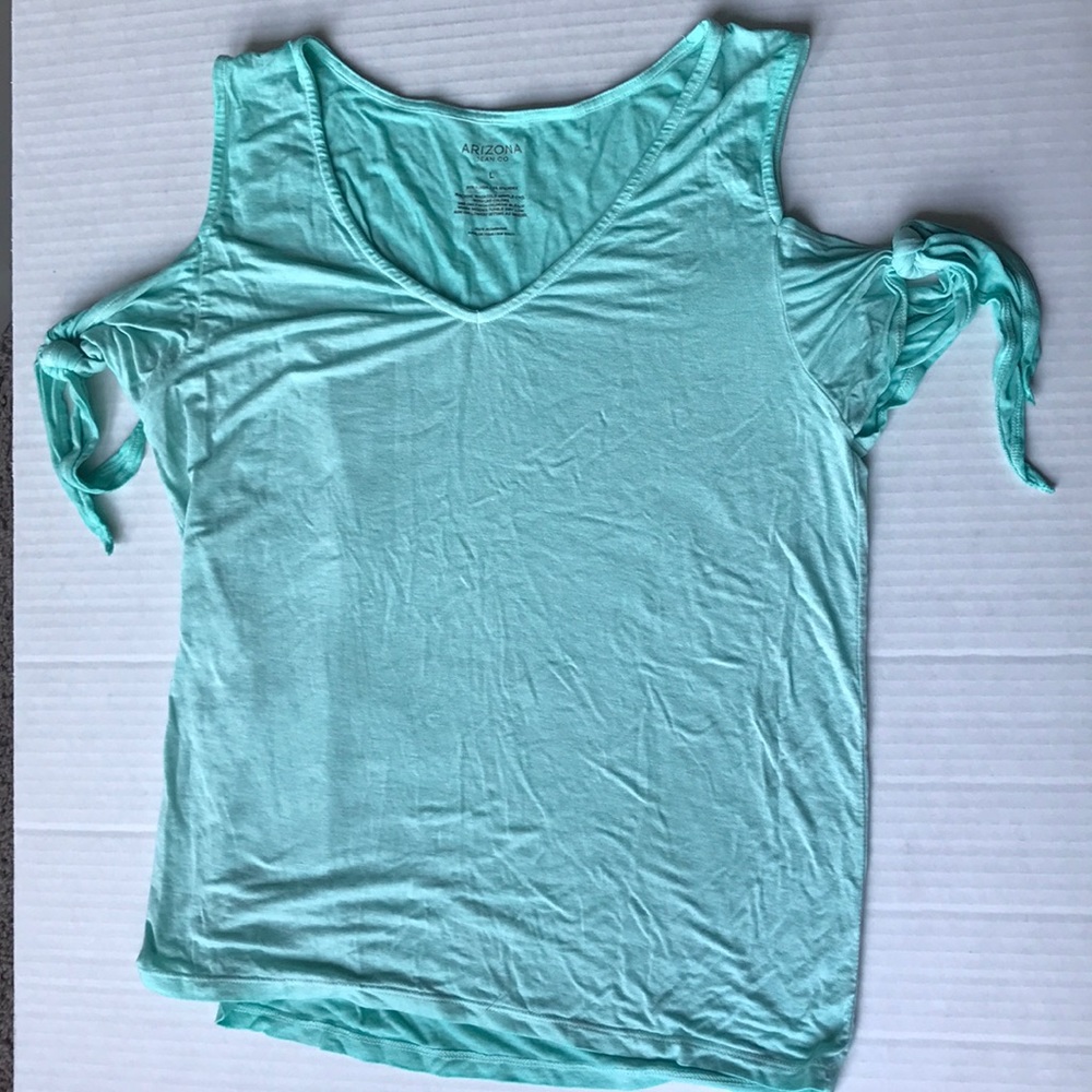 Cold shoulder shirt